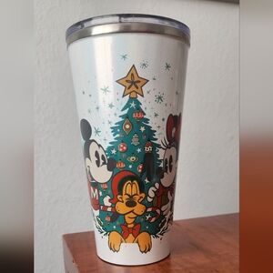 Disney Parks 2022 Mickey & Friends Insulated Christmas Tumbler